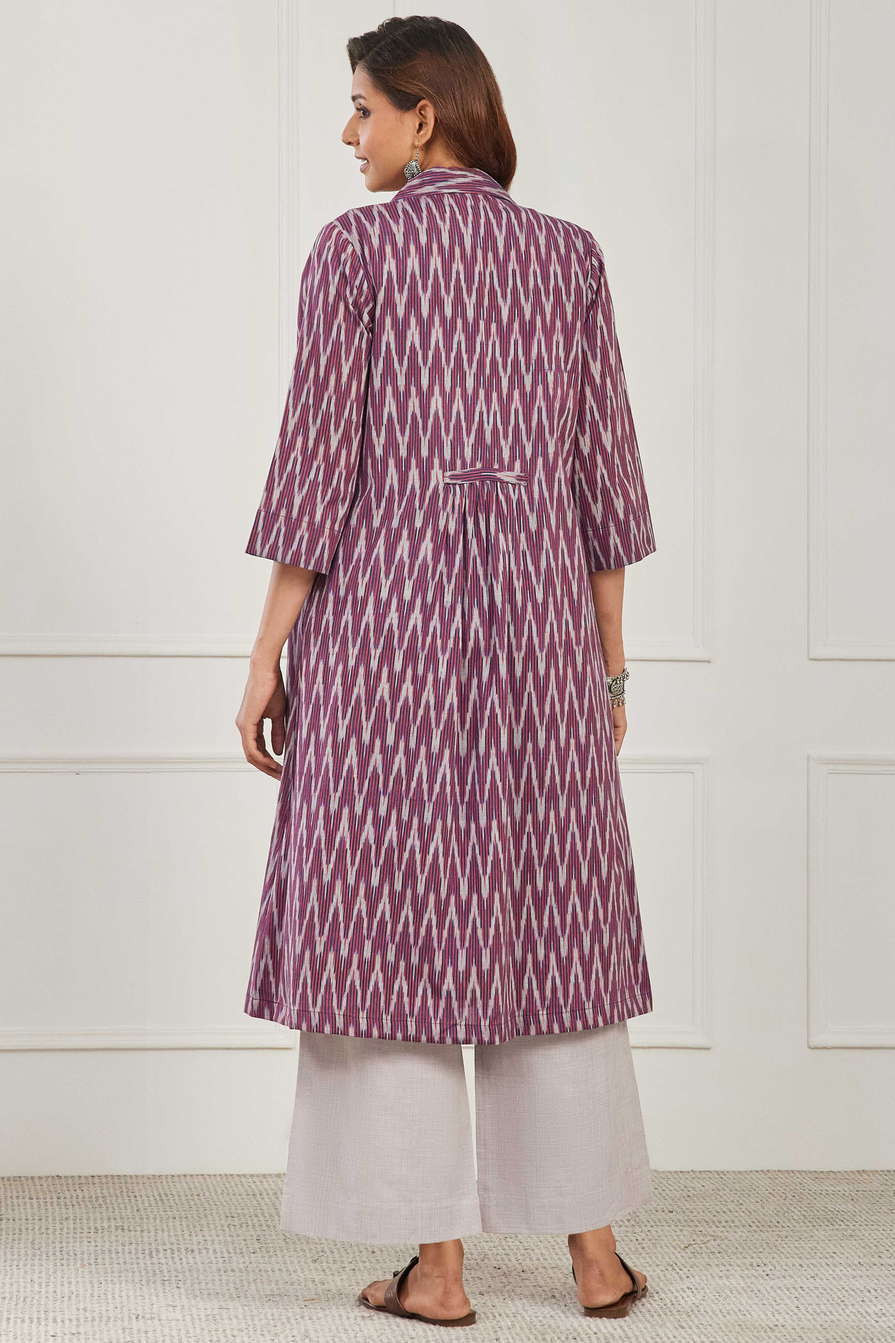 Grey & Purple Cotton 3-Piece Kurta Set With Ikkat Jacket image number 4