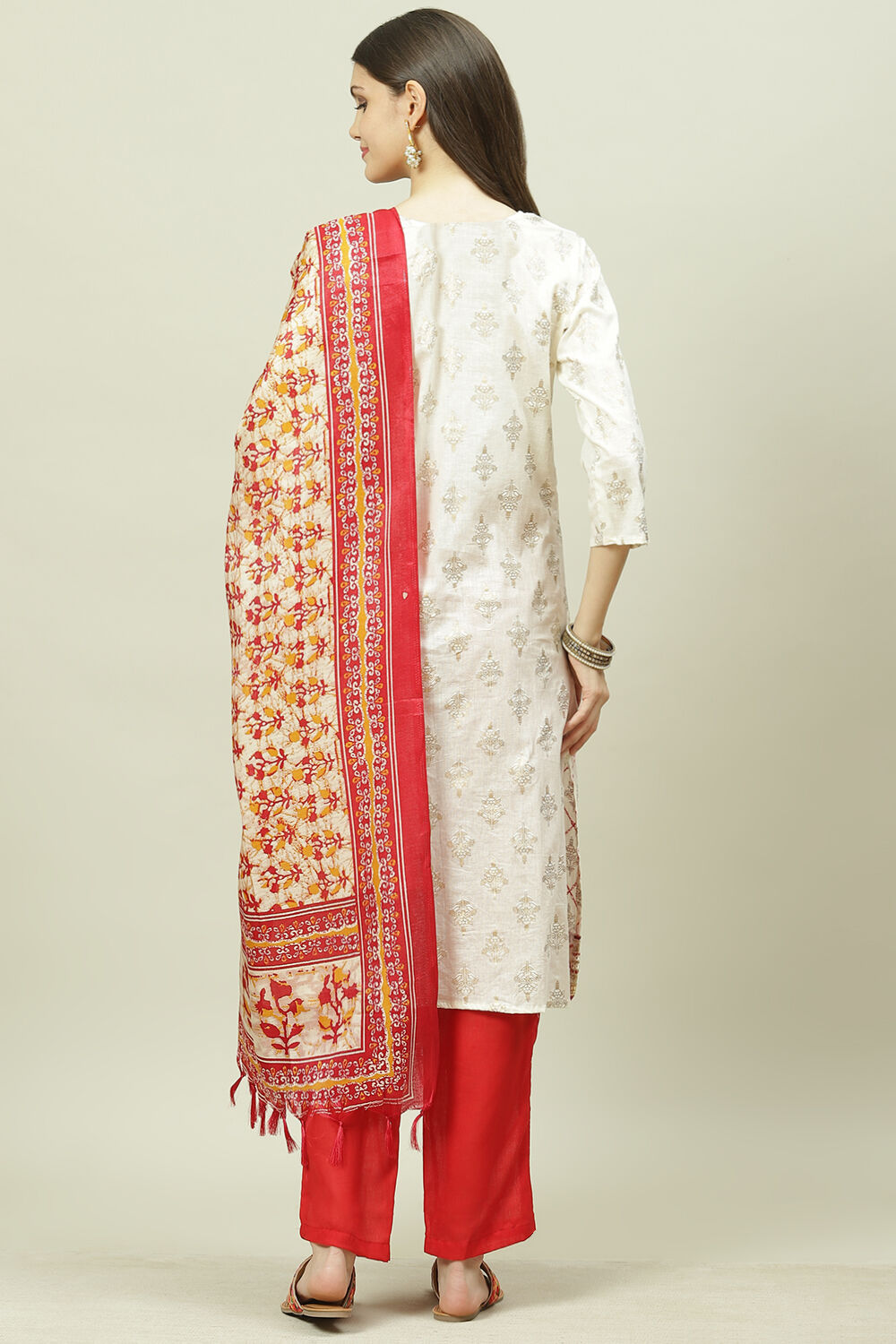 Maroon Cotton Machine Embroidered Unstitched Suit Set image number 4