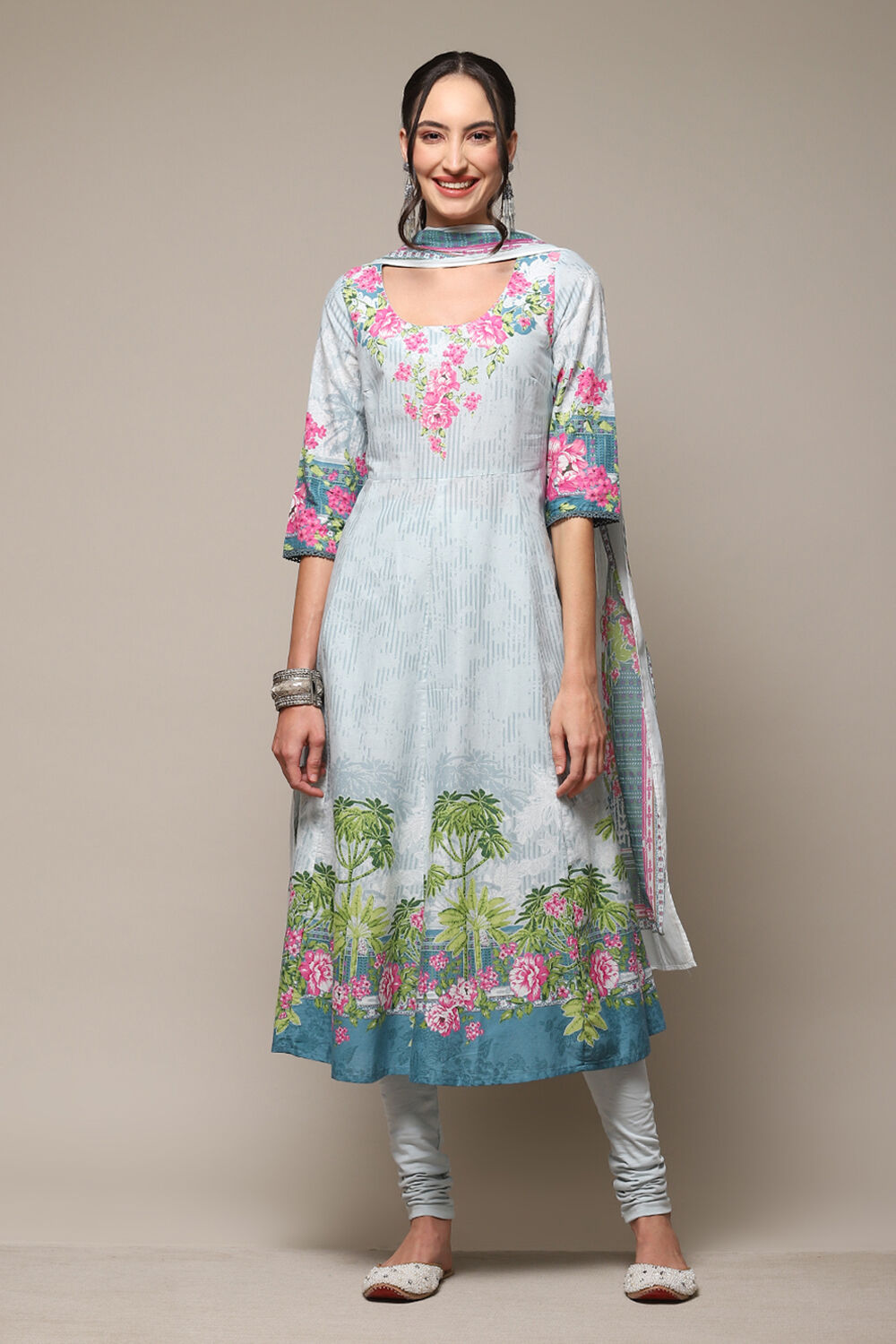 Powder Blue Cotton Anarkali Suit Set image number 7