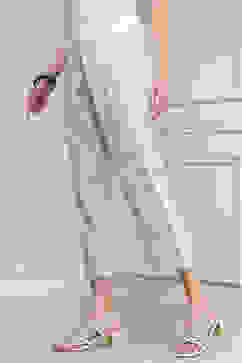 Off-White Cotton Blend Solid Pants image number 2