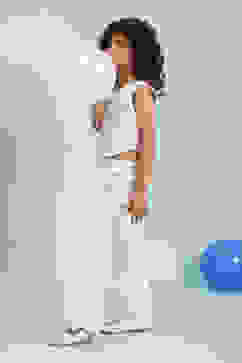 White Cotton Schiffli Crop Top & Pants Set image number 3