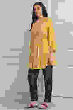 Yellow Viscose Rayon Straight Kurta Pants Set image number 3