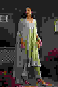 Light Green Organza Embroidered Kalidar Suit Set image number 5