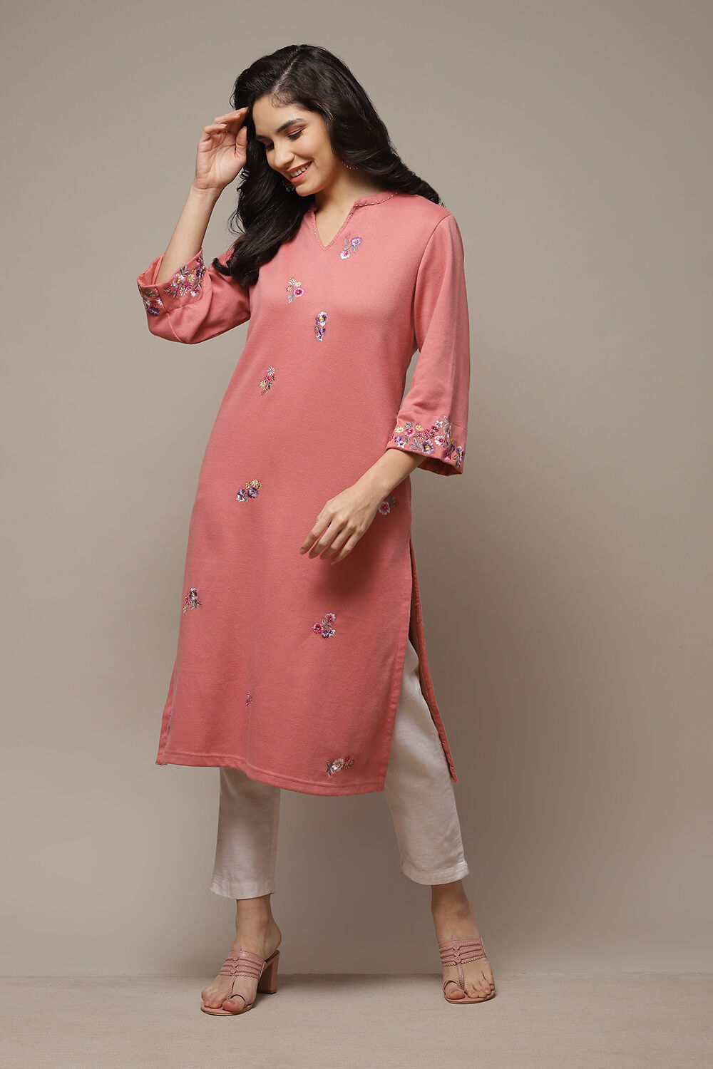 Peach Acrylic Straight Yarndyed Kurta image number 0