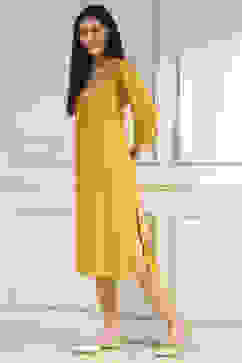 Yellow Solid Straight Kurta image number 2