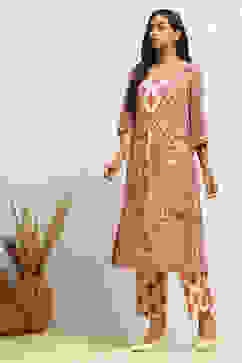 Cream-coloured Georgette Printed Fusion Kurta Set image number 3