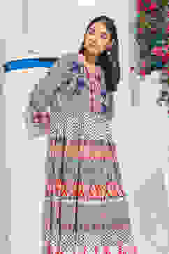 Grey Cotton Tiered Printed Dress image number 0