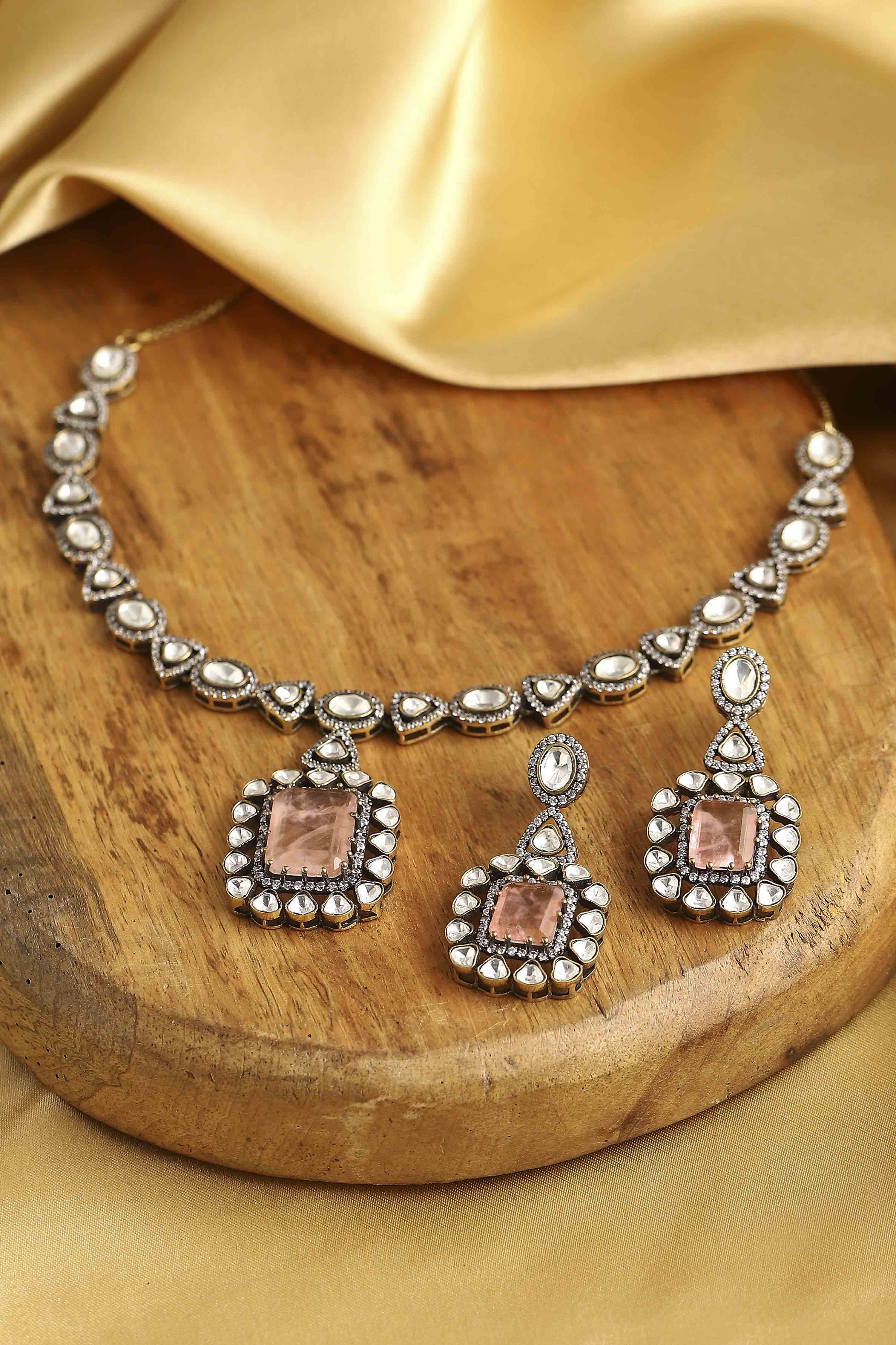 Light Pink Necklace Set image number 0
