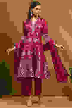 Berry Pink Yarn Dyed Kalidar Suit Set image number 7