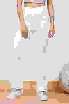 White Solid Stretchable Bootcut Slim Fit Pants image number 4