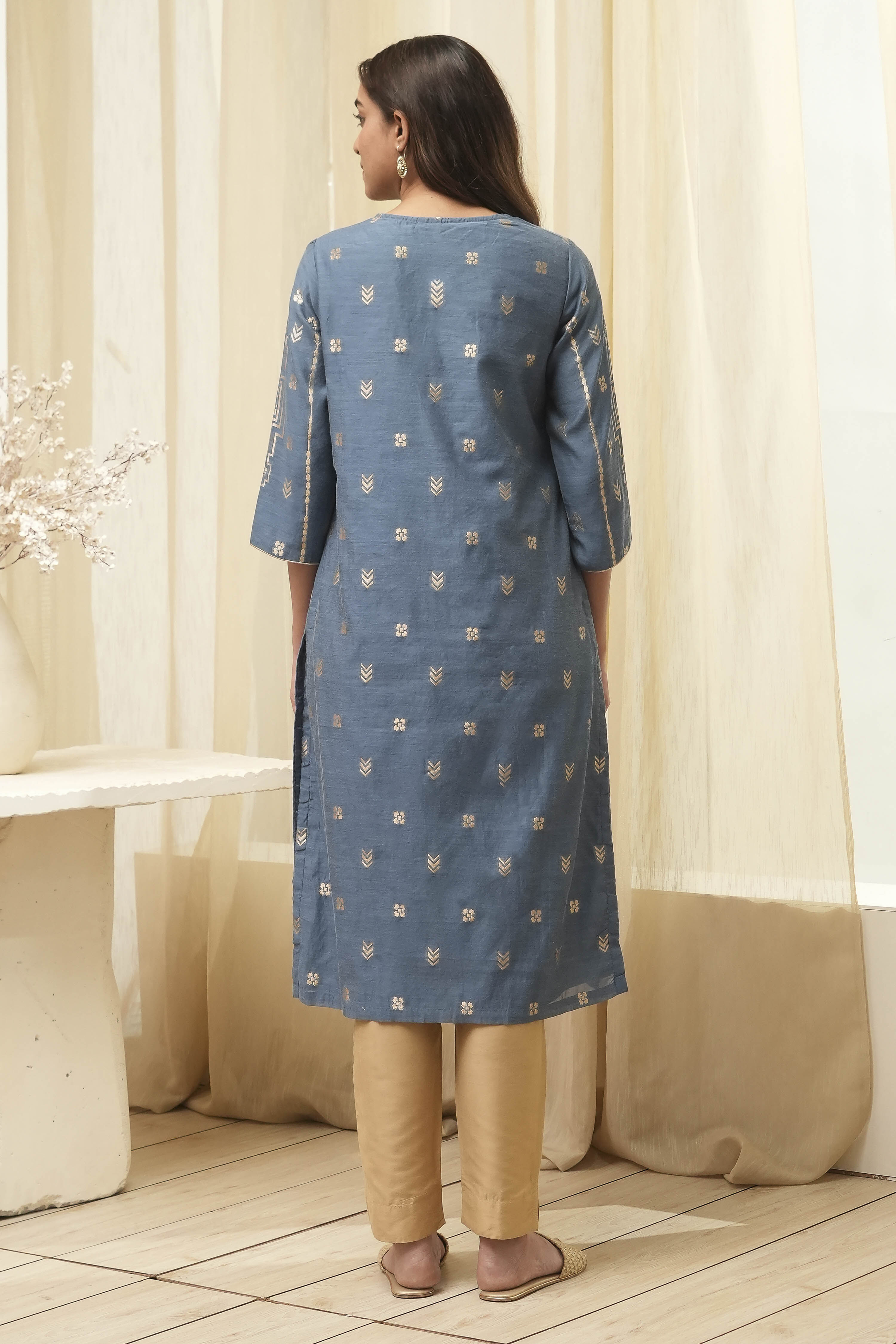Blue Poly Cotton Straight Yarndyed Kurta image number 3