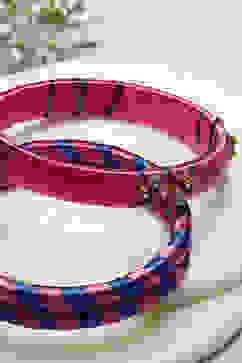 Pink & Blue Plastic-Thread Bangles image number 1