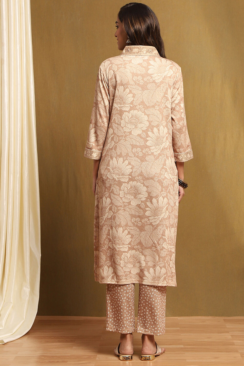 Beige Printed Straight Winter wear Kurta Set image number 4