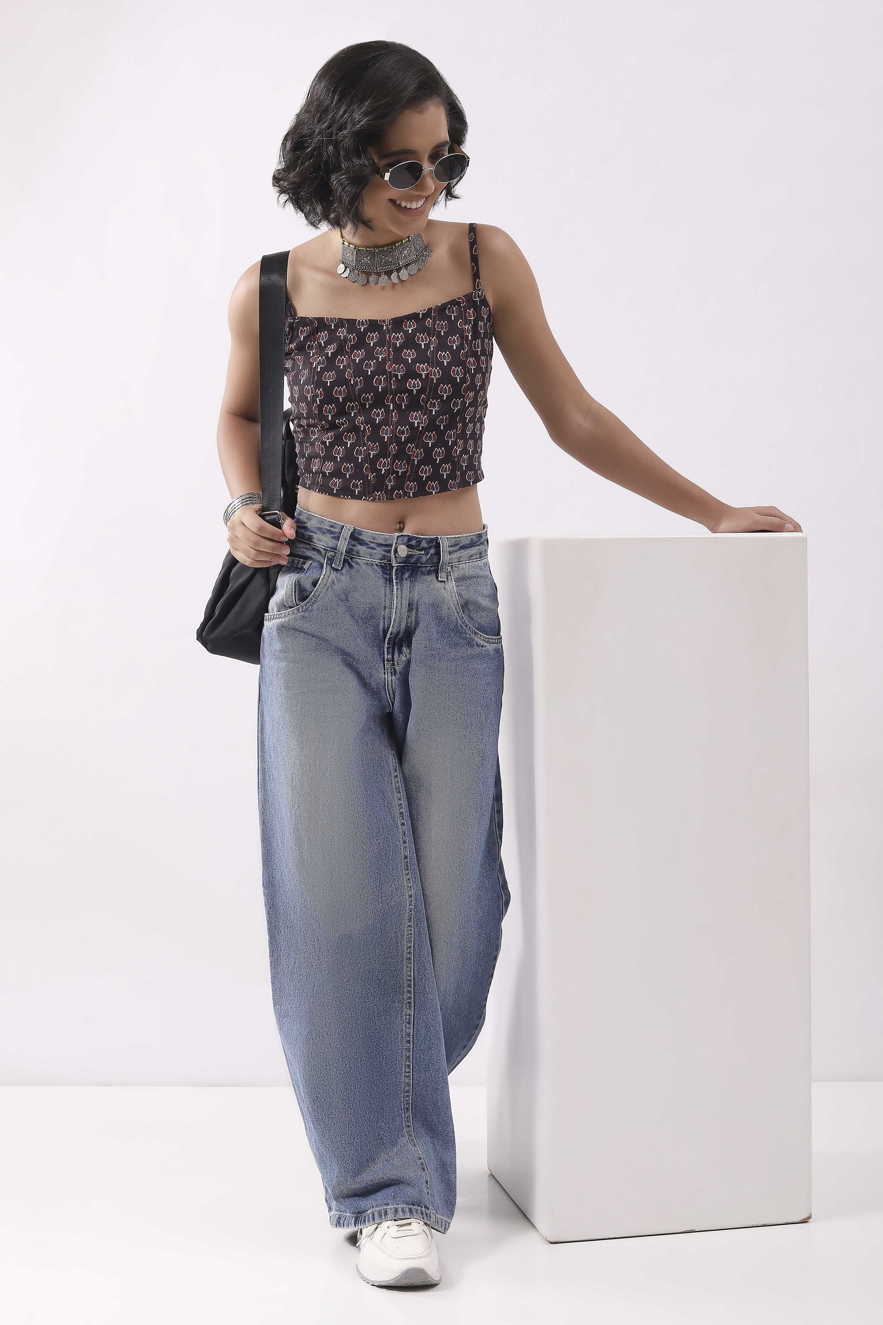 Black & Blue Cotton Floral Tie-Up Back Crop Top image number 0