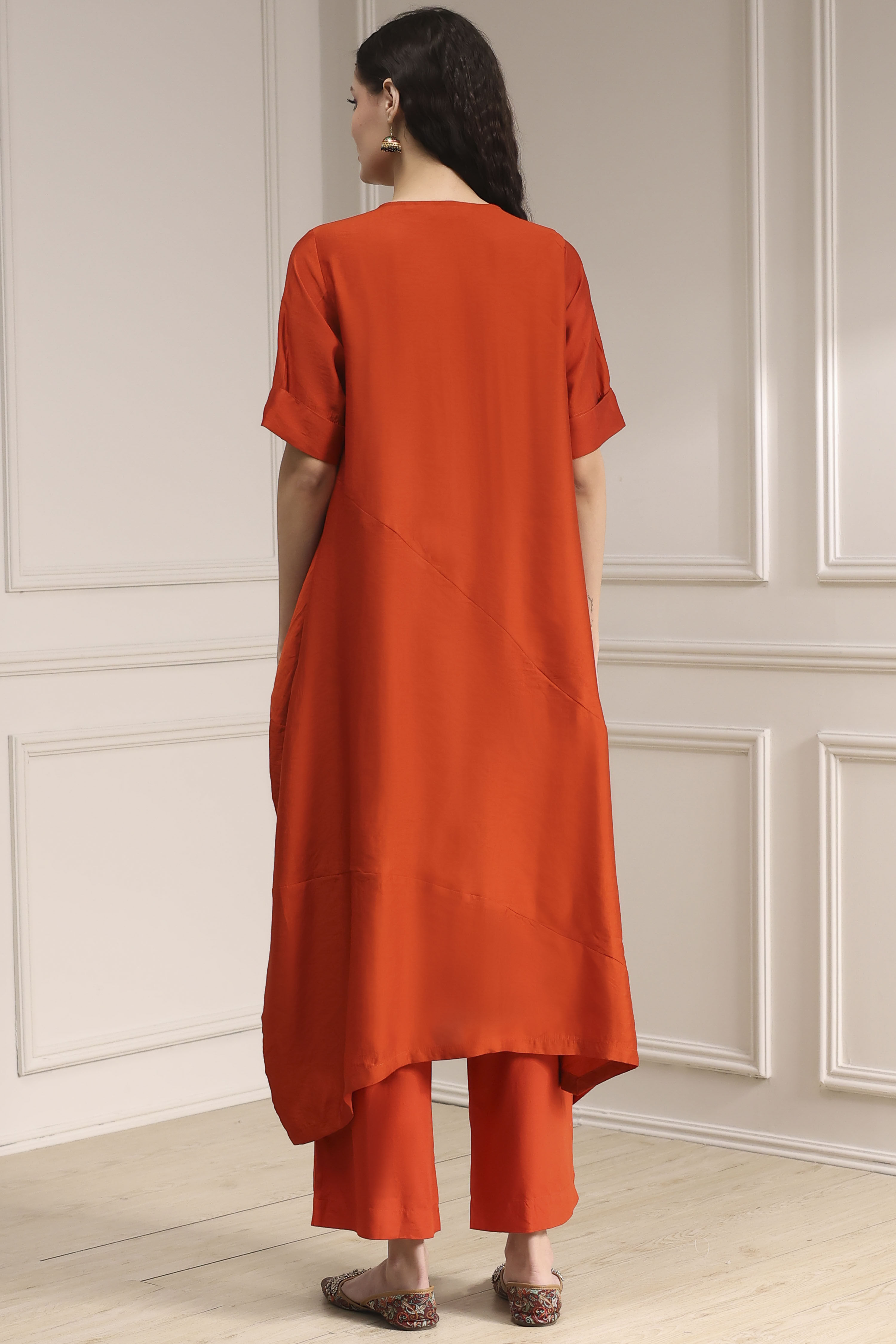 Burnt Orange Dyed Asymmetric Kurta Set image number 4