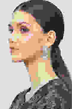 White Alloy Earrings image number 3