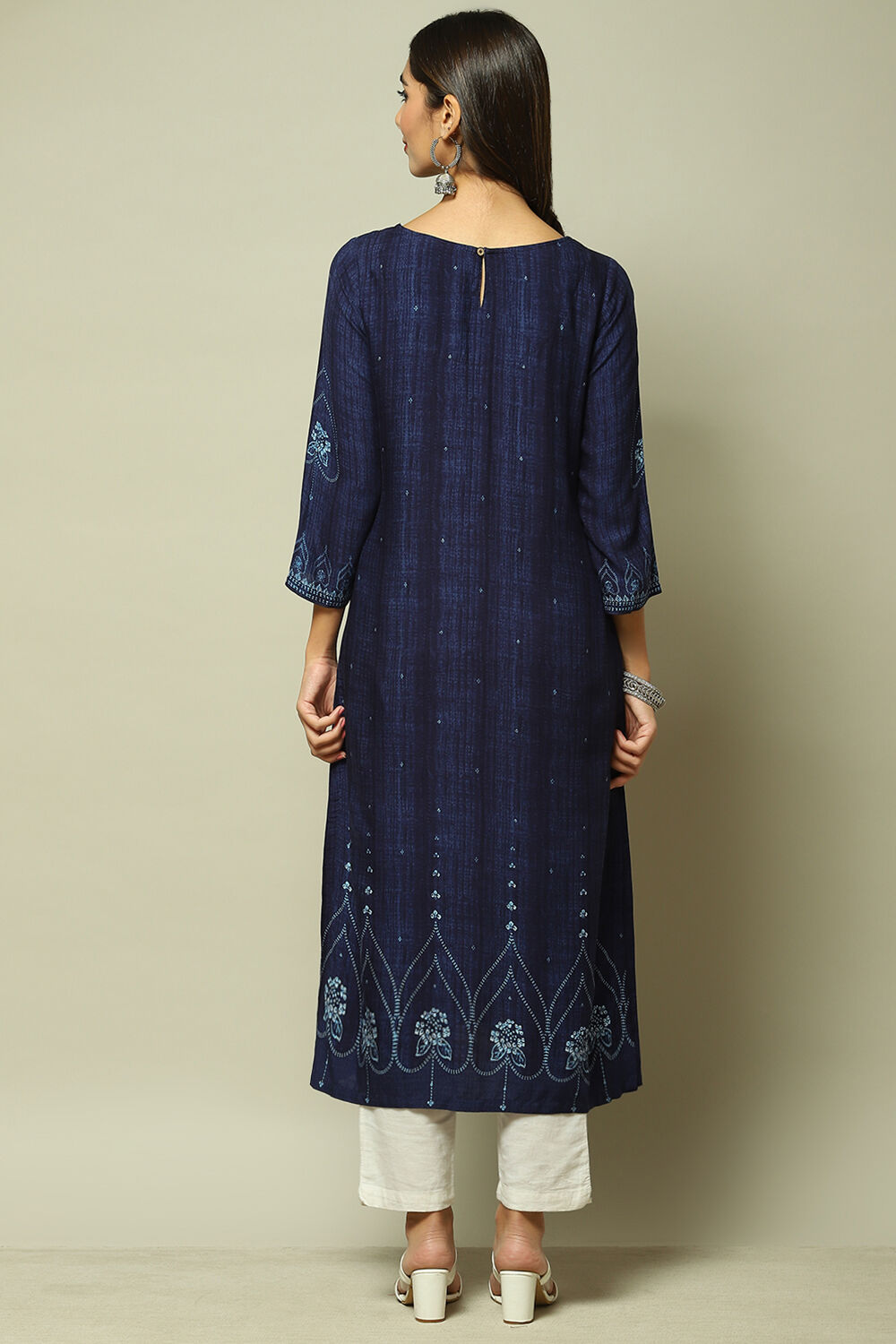 Indigo LIVA Straight Printed Kurta image number 4