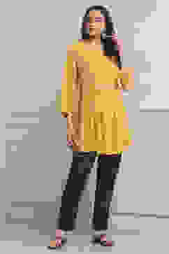 Yellow Viscose Rayon Straight Kurta Pants Set image number 0