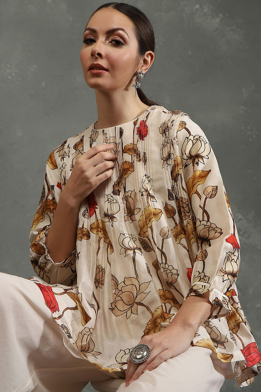 Cream-Colored Silk Chanderi Floral Printed Gathered Co-ord Set image number 7