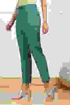 Green Cotton Solid Regular Pants image number 2