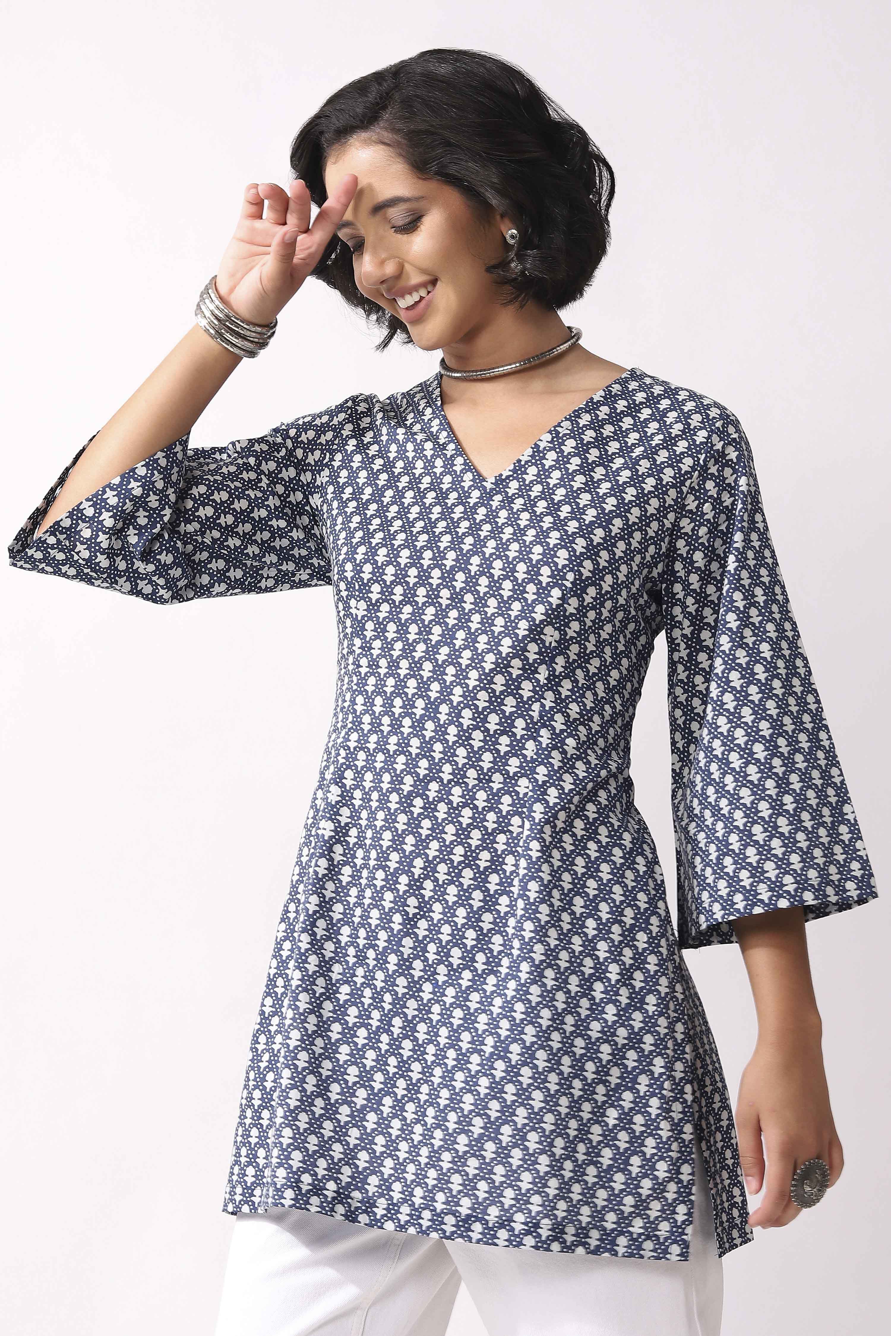 Indigo Cotton Ethnic Motif Print Lace-Up Kurti image number 2