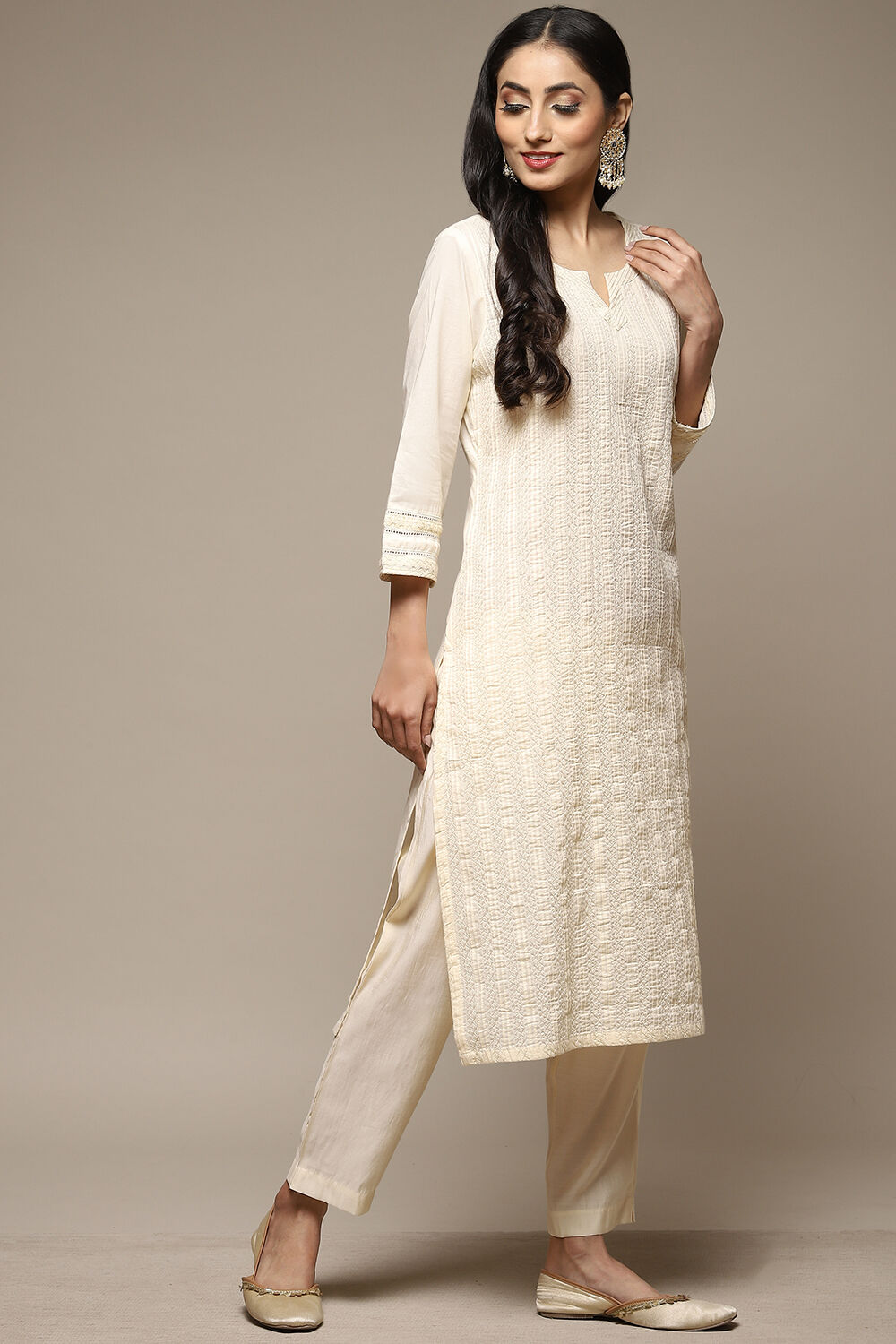 Off White Cotton Straight Kurta image number 3