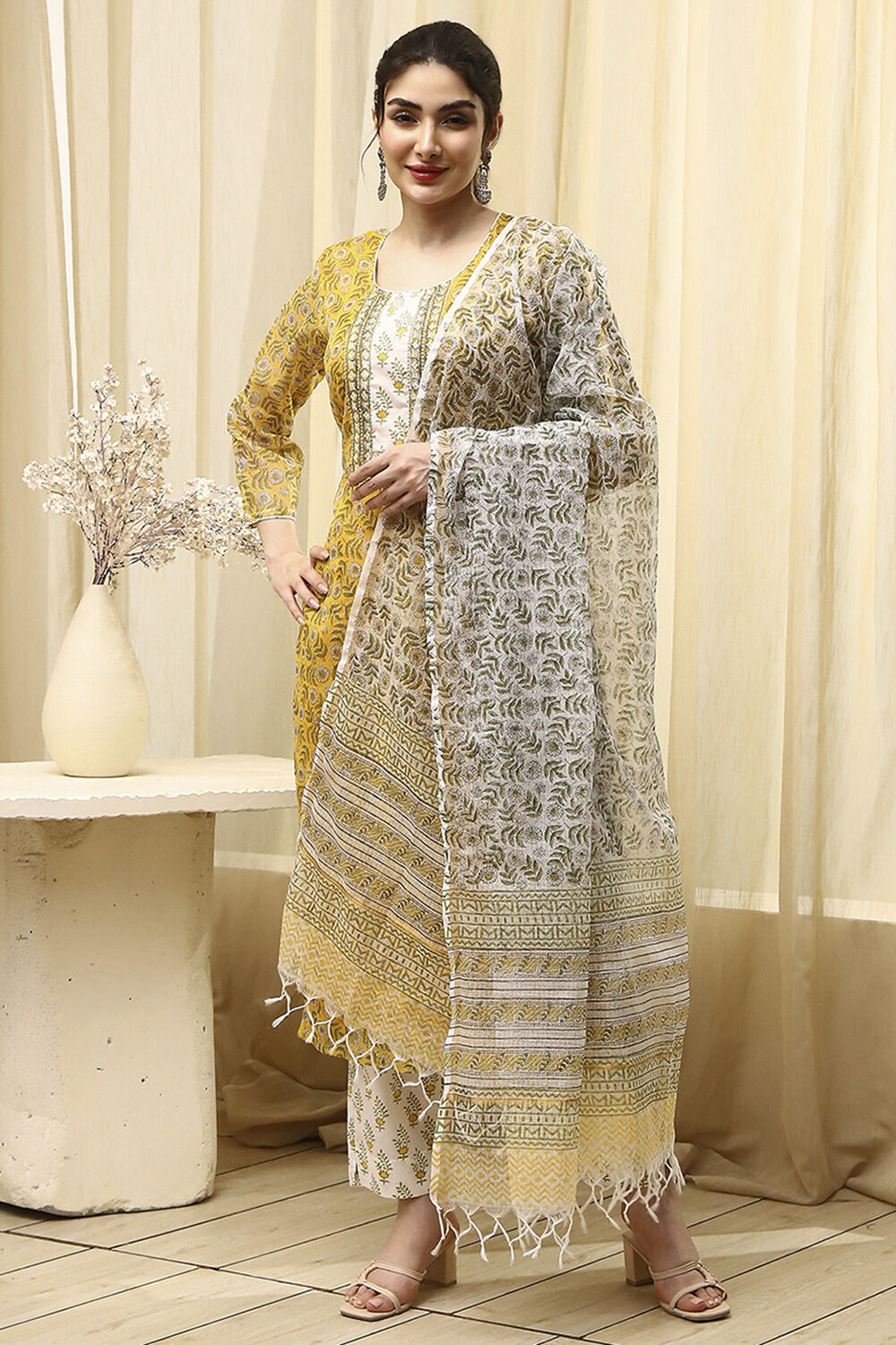 Coral Cotton Hand Block Print Unstitched Suit Set image number 2