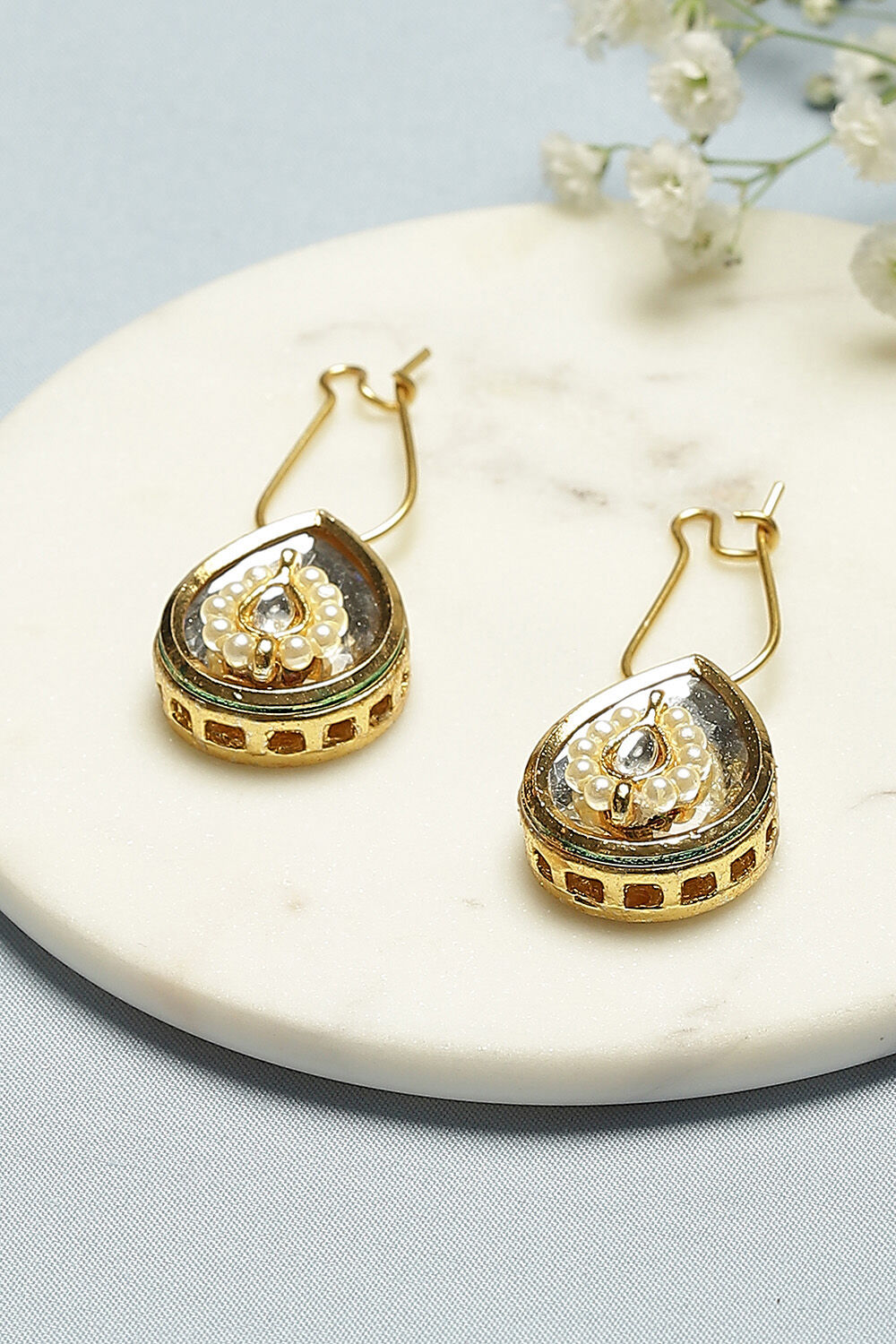 Gold Brass Earrings image number 0