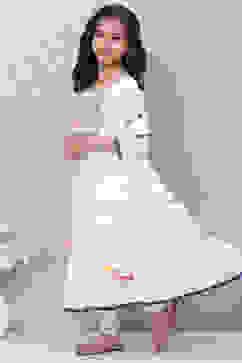 Off White Cotton Tiered Kurta Churidar Suit Set image number 5