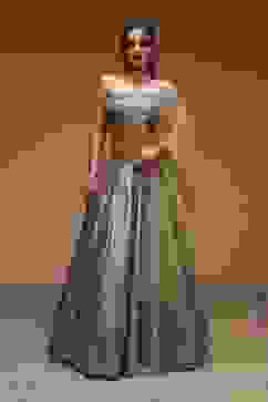 Gold-Toned Georgette Sequinned Lehenga Set image number 6