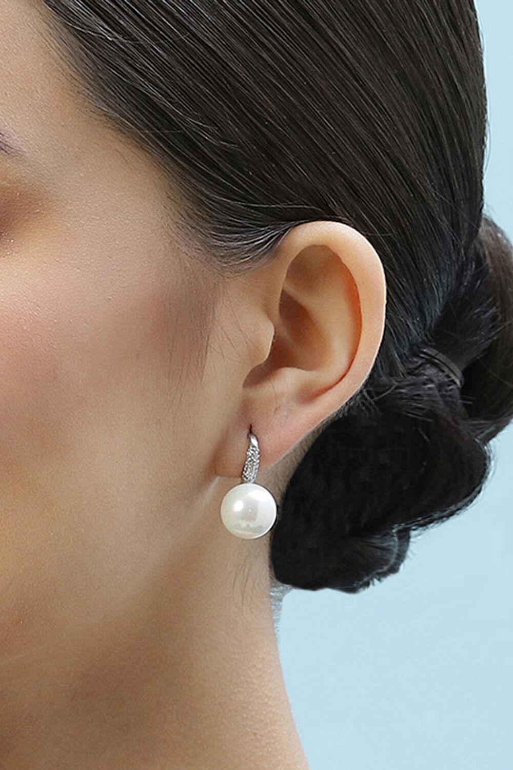 Pearl Brass Earrings image number 1