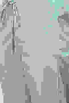 Green Crepe Unstitched Suit Set image number 2