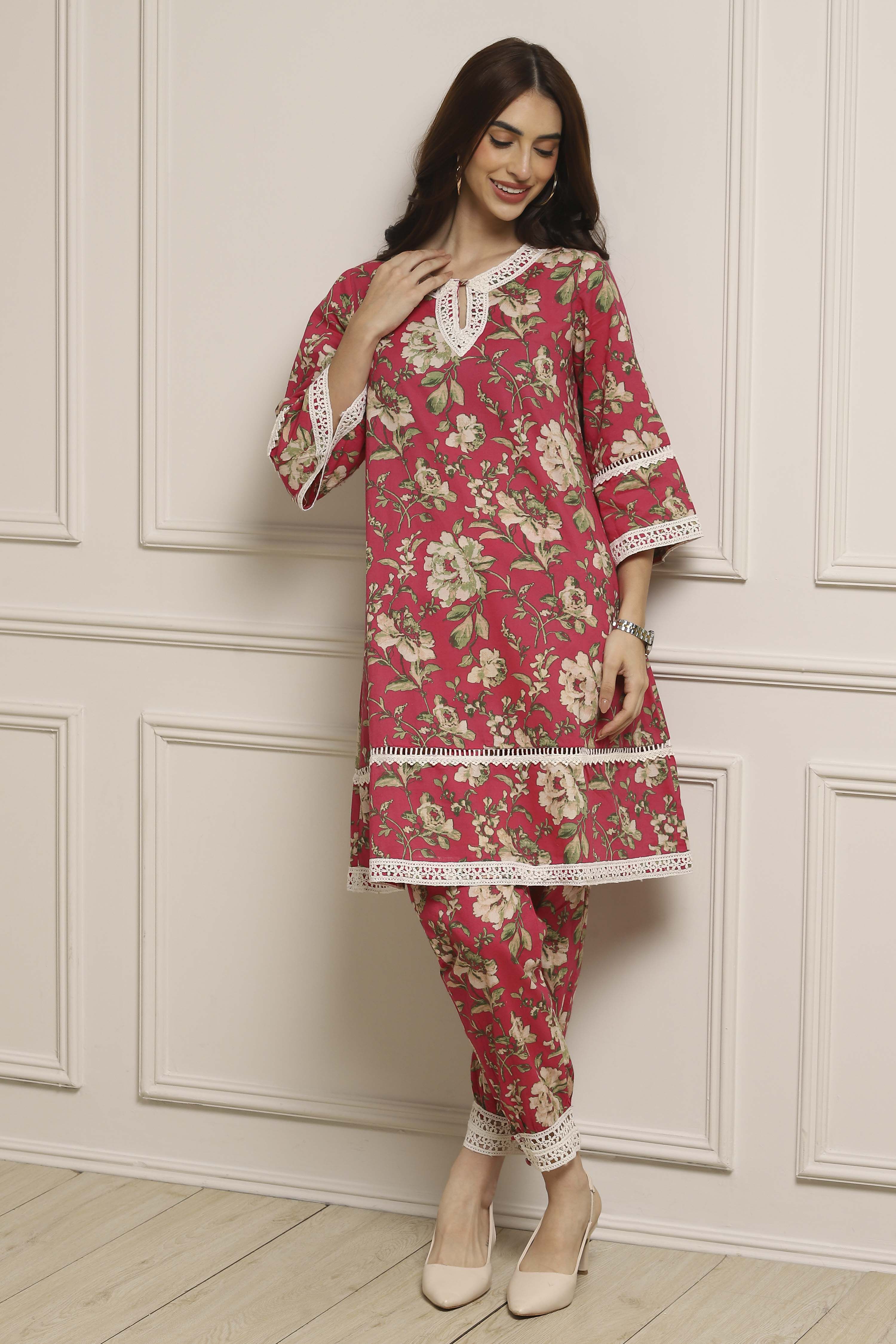 Pink Cotton Floral Straight Co-ord Set image number 6