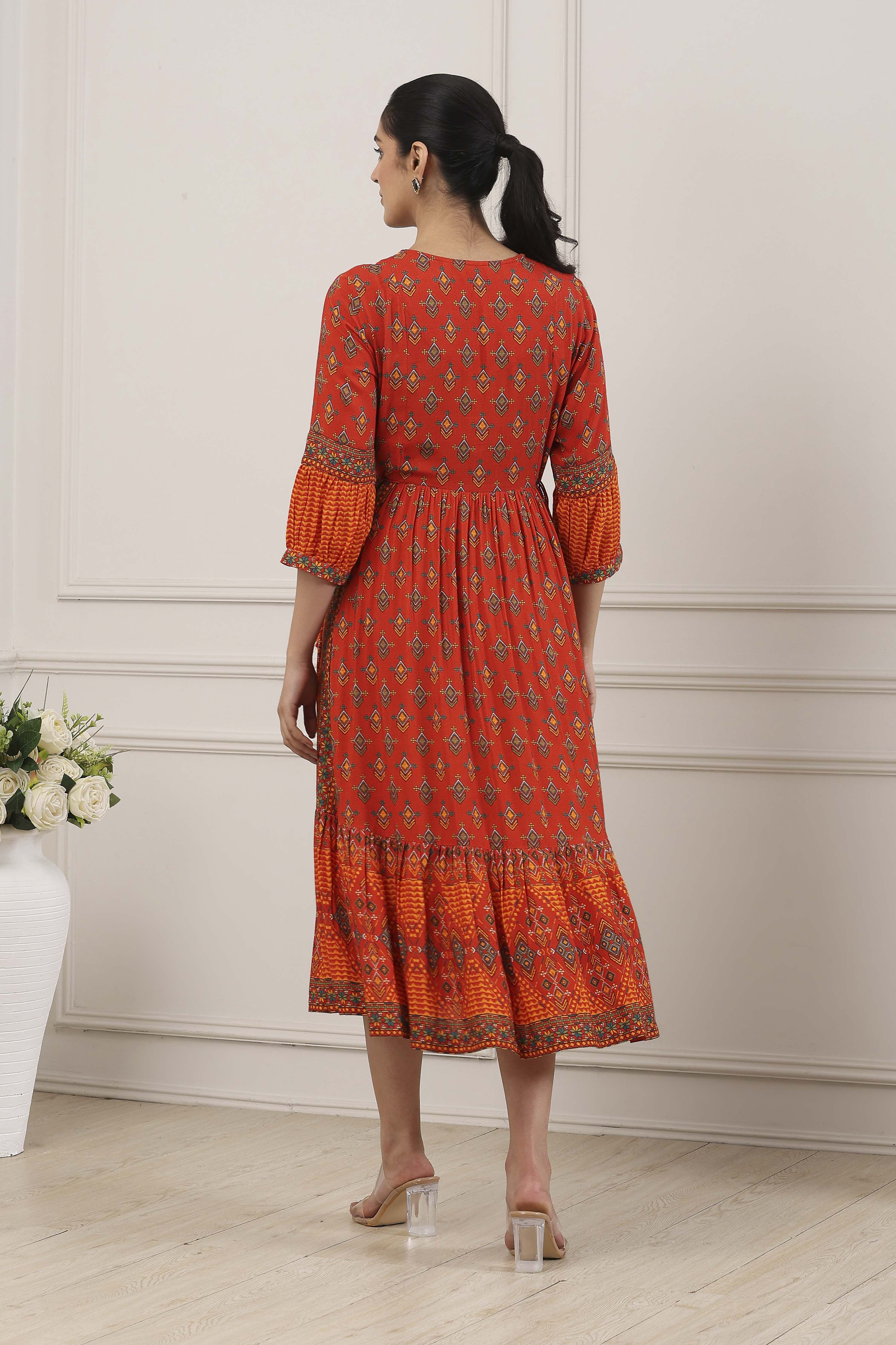 Rust Orange Ethnic Motif Printed Midi Dress image number 3