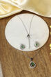 Green Stone Necklace Set image number 0
