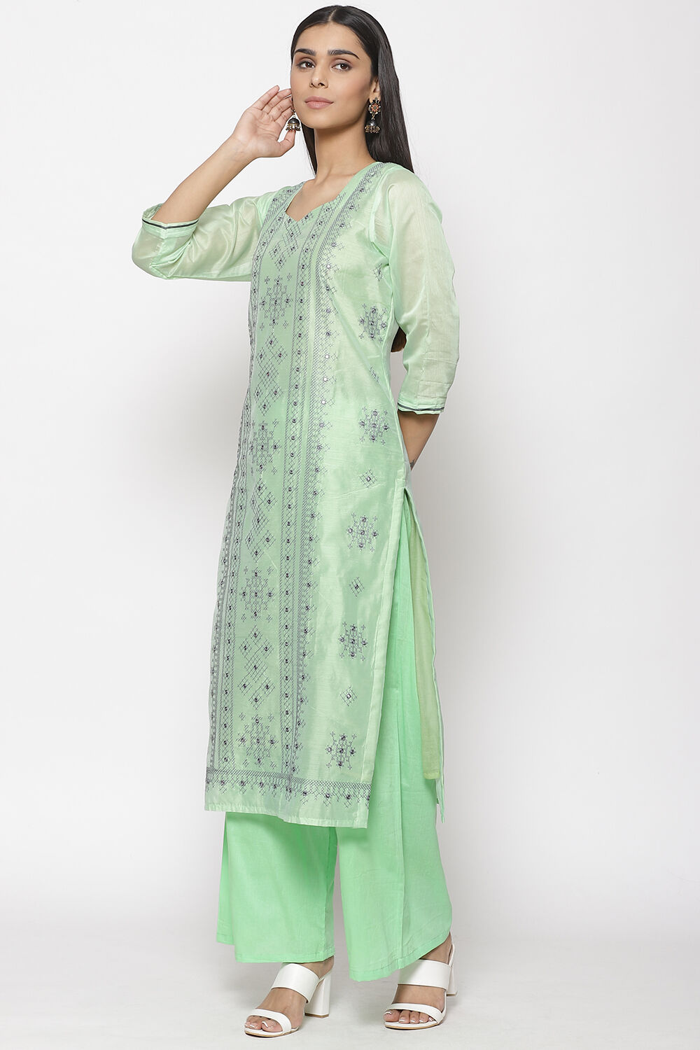 Yellow Chanderi Hand Embroidered Unstitched Suit Set image number 3