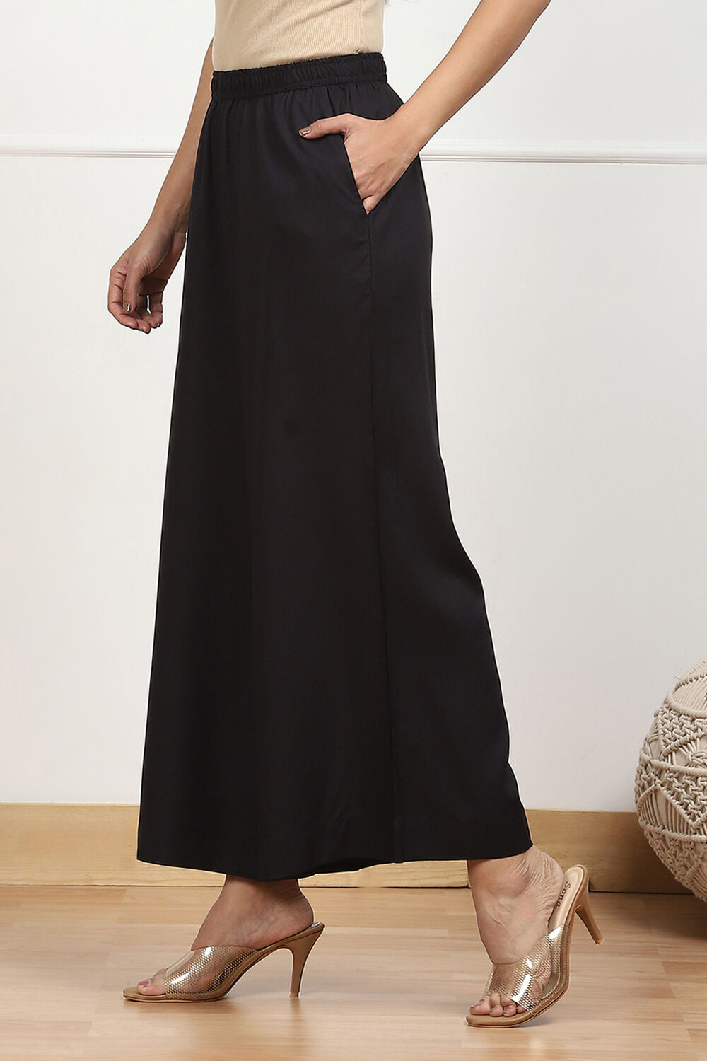 Navy Blue Viscose Solid Straight Palazzos image number 2