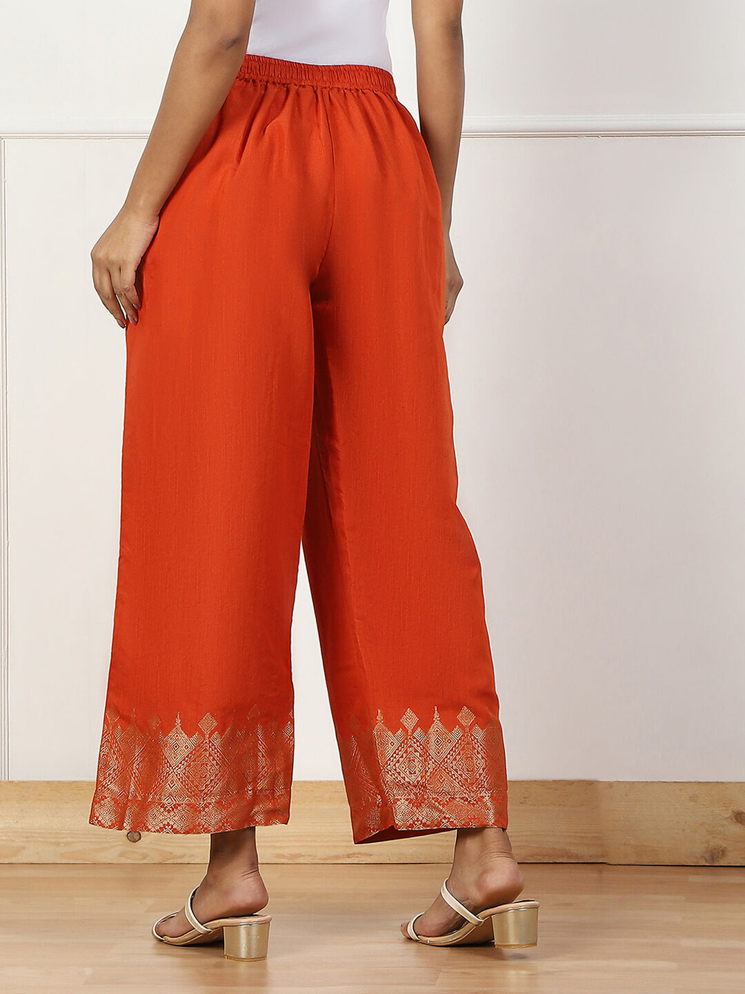 Blue Jacquard Solid Straight Palazzo Pants image number 5