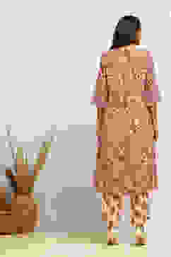 Cream-coloured Georgette Printed Fusion Kurta Set image number 4