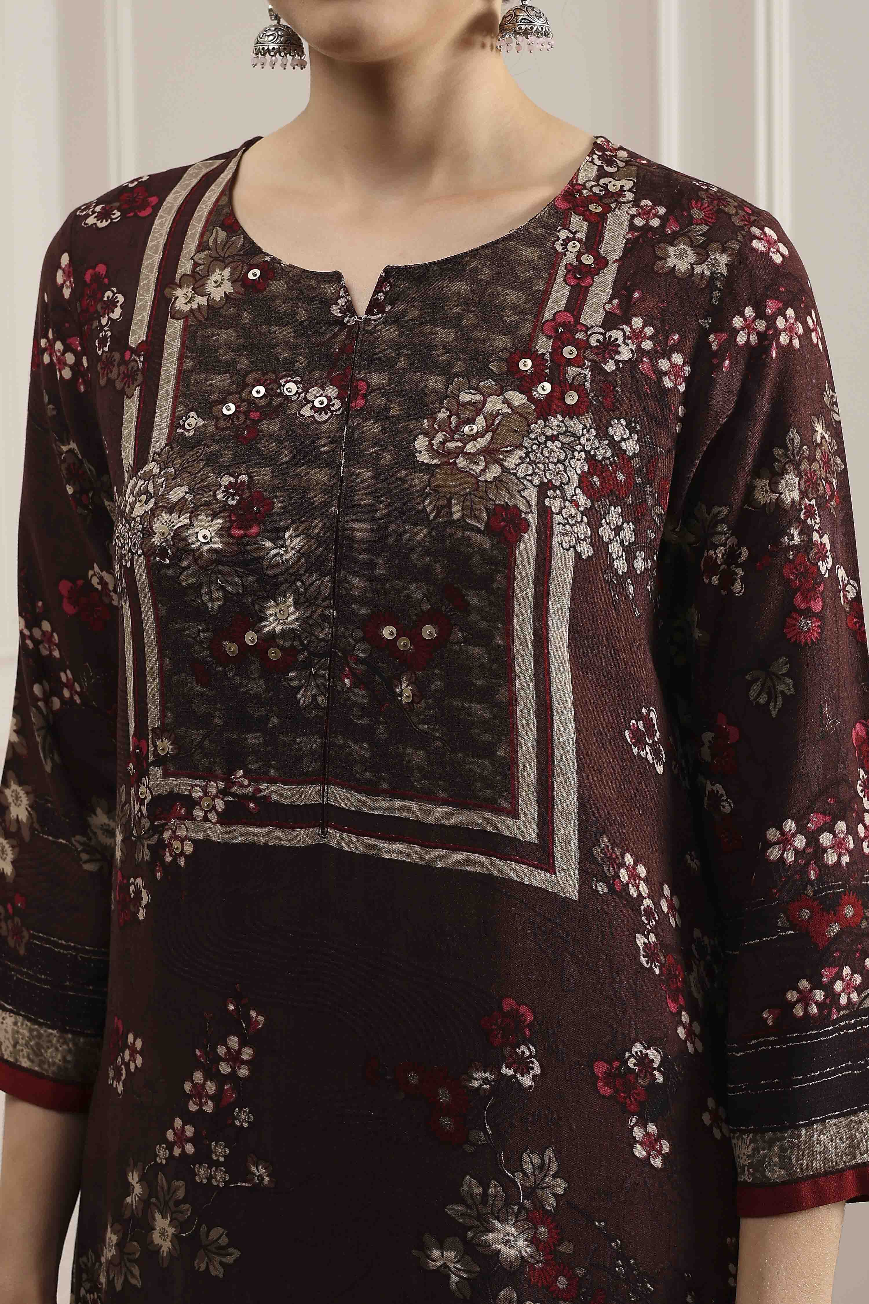 Brown Floral Printed Straight Kurta image number 1
