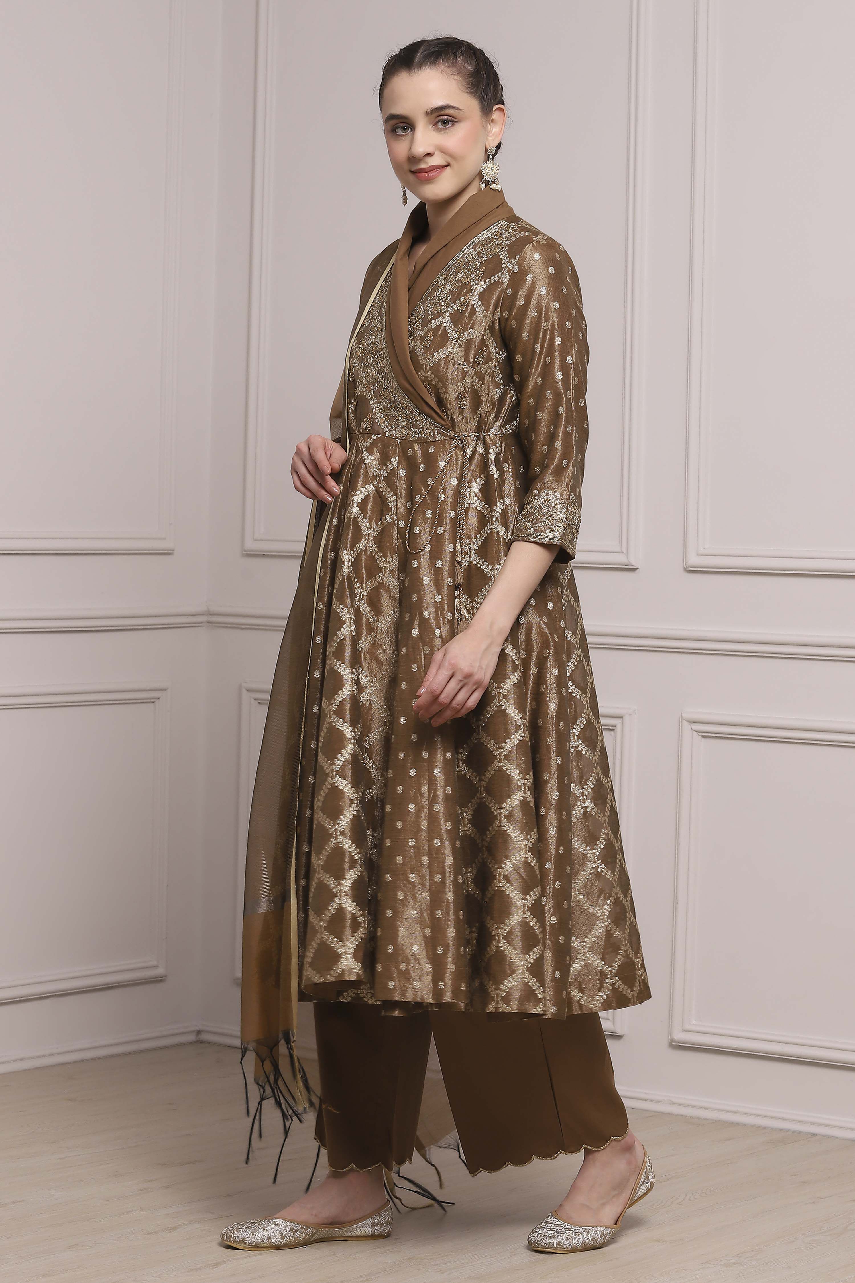 Brown Cotton Anarkali Yarndyed Suit Set image number 3