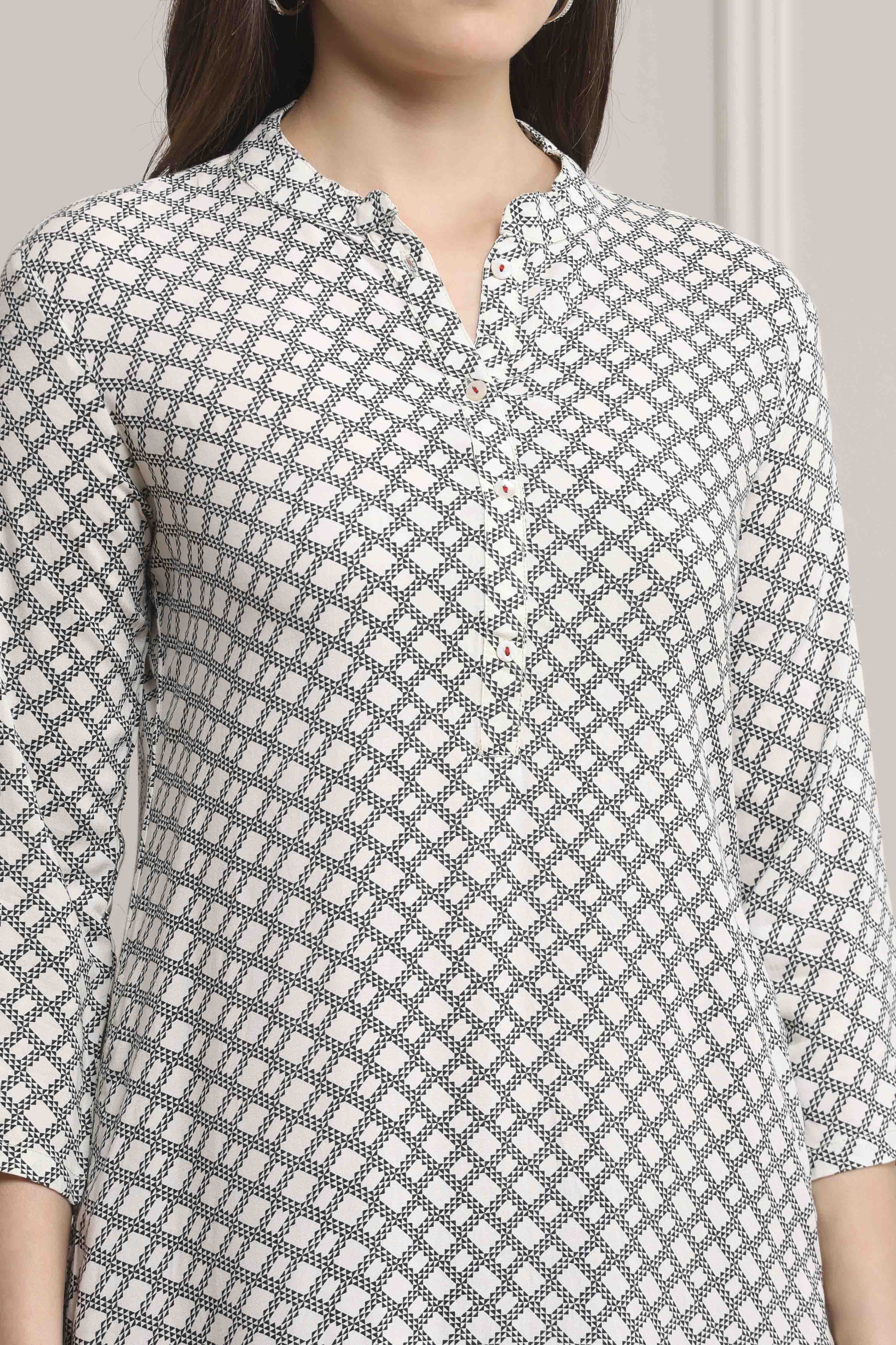 Black-White Viscose Rayon A-Line Kurta Pants Set image number 1