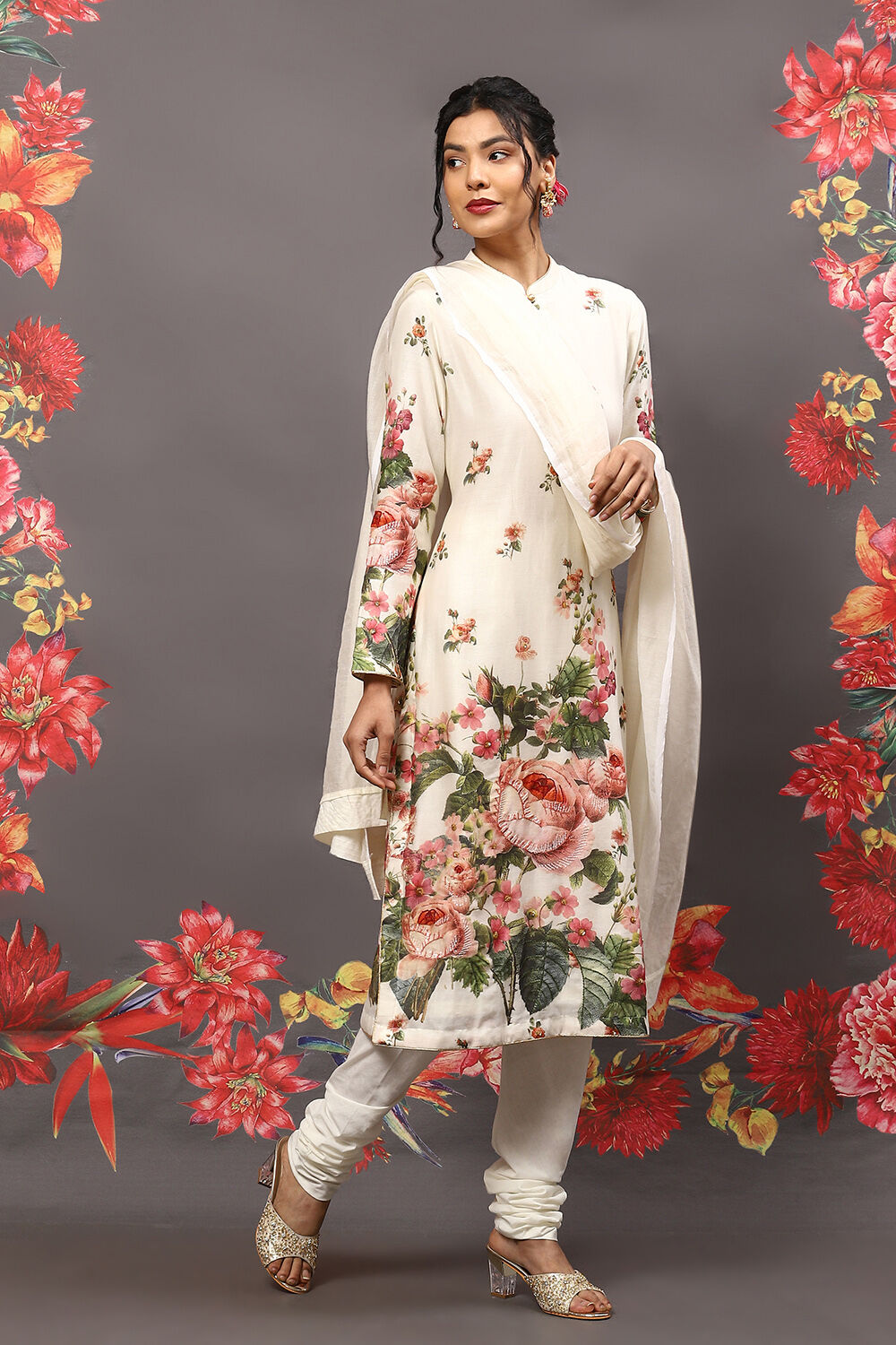 Cream Cotton Blend Straight Kurta Suit Set image number 6