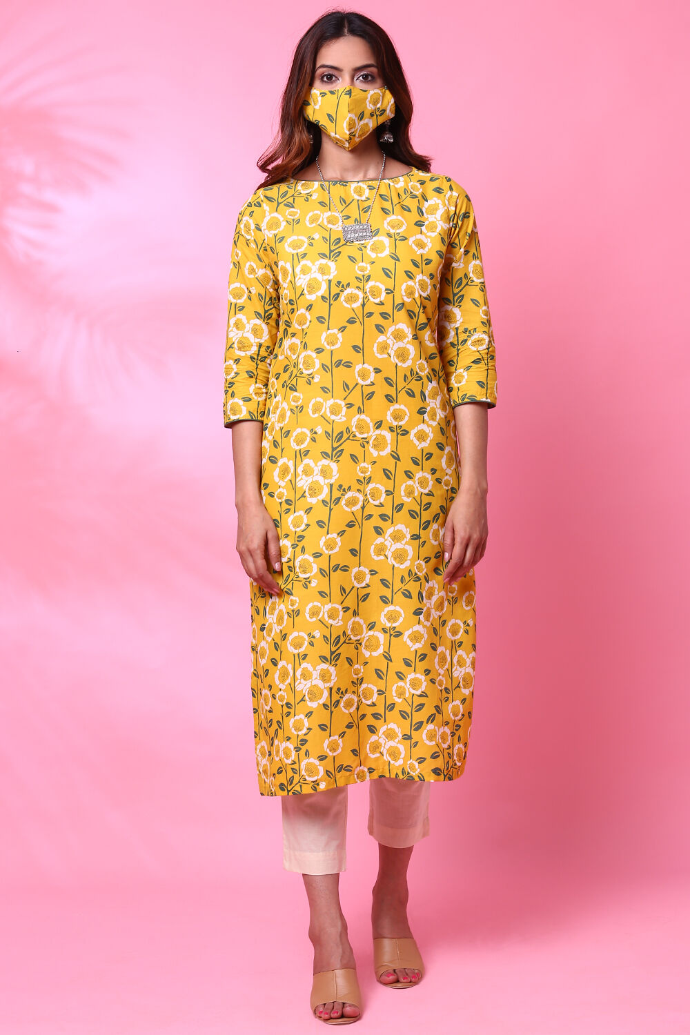 Mustard Cotton Straight Printed Kurta image number 2