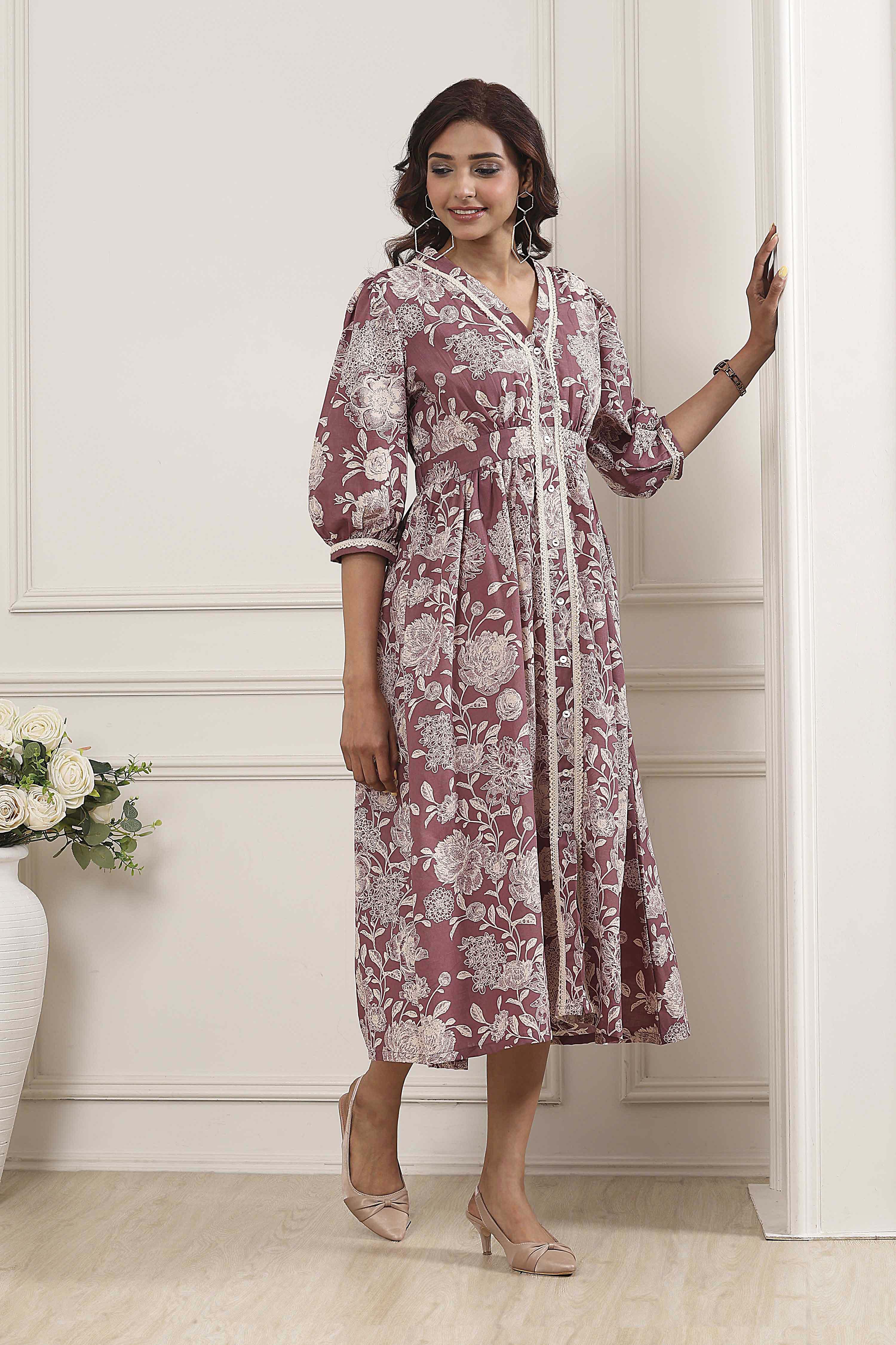 Nude Cotton A-Line Dress image number 4