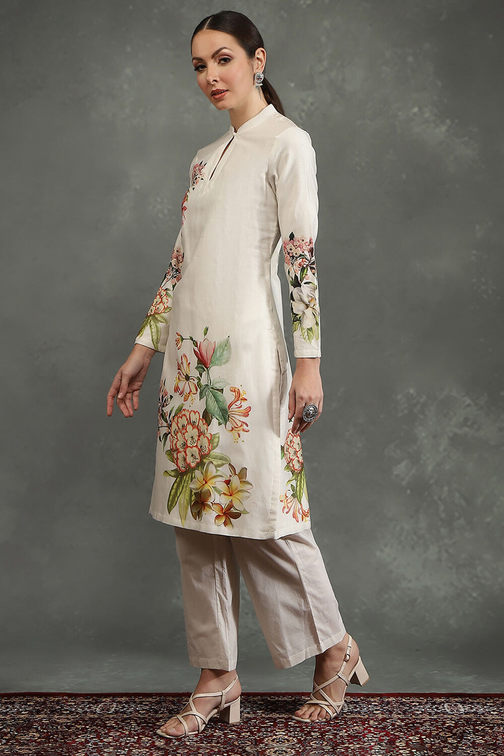 Ivory Silk Chanderi Floral Printed Straight Kurta Set image number 3