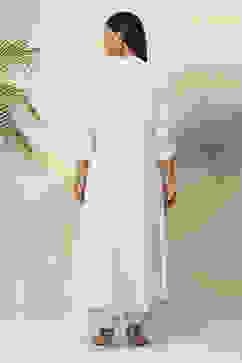 Off White Flared Cotton Kurta image number 5