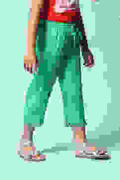 Green Cotton Blend Capris image number 3