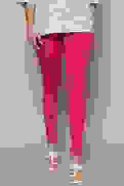 Fuschia Cotton Blend Solid Leggings image number 0