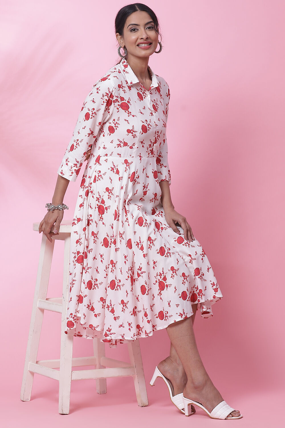 Mango Yellow Rayon Flared Printed Dress image number 5